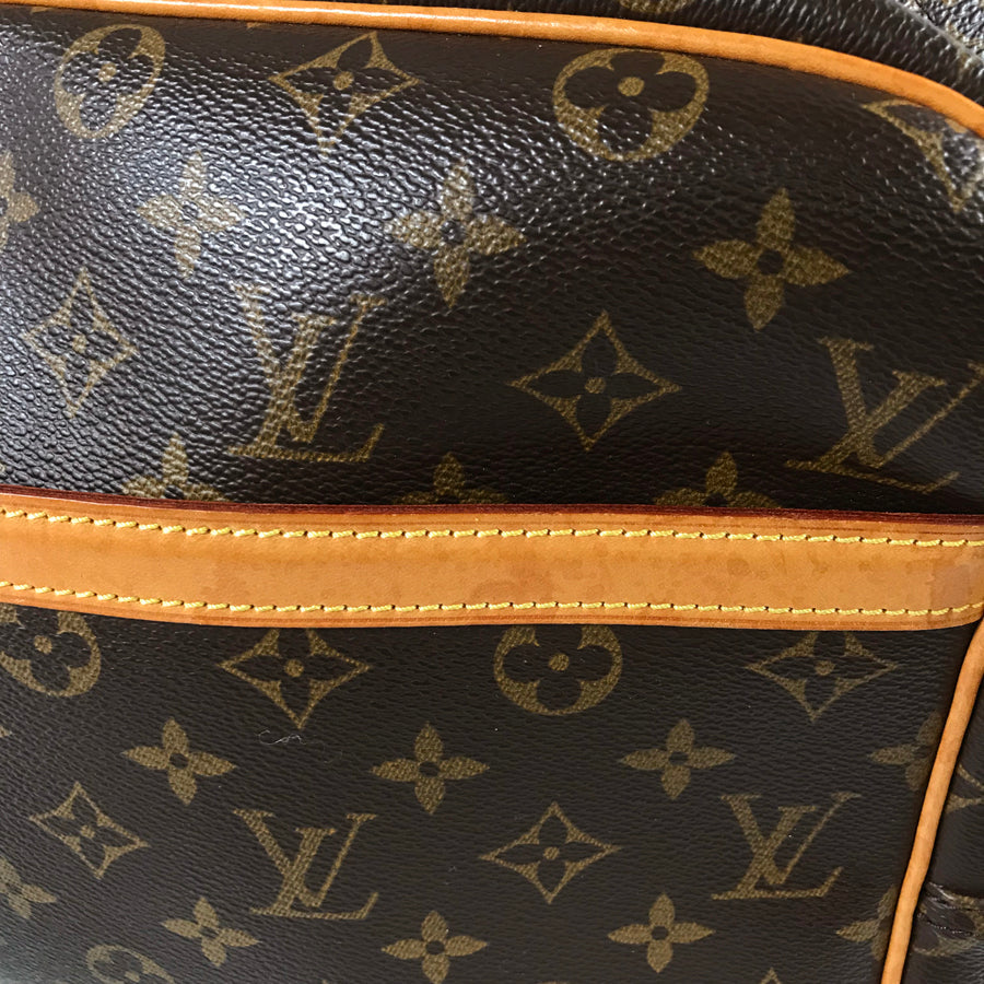 LOUIS VUITTON Monogram Reporter GM M45252 Shoulder bag
