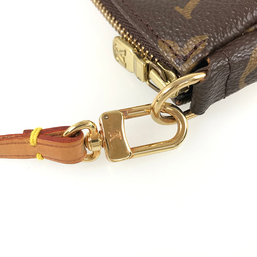 LOUIS VUITTON Monogram Pochette Accessoires M51980 Pouch