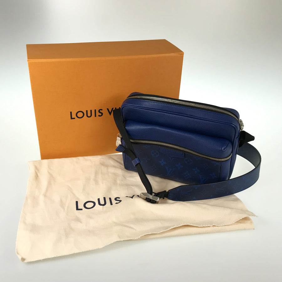 LOUIS VUITTON Taigarama Outdoor Messenger PM M30242 Shoulder bag