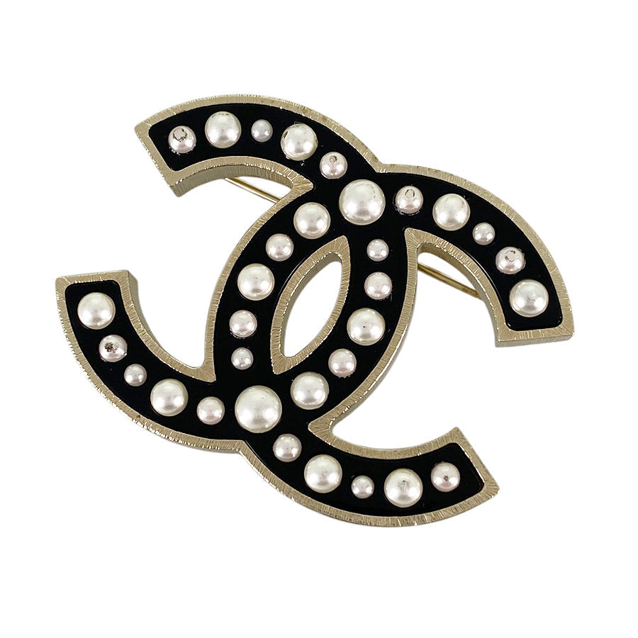 CHANEL Brooch