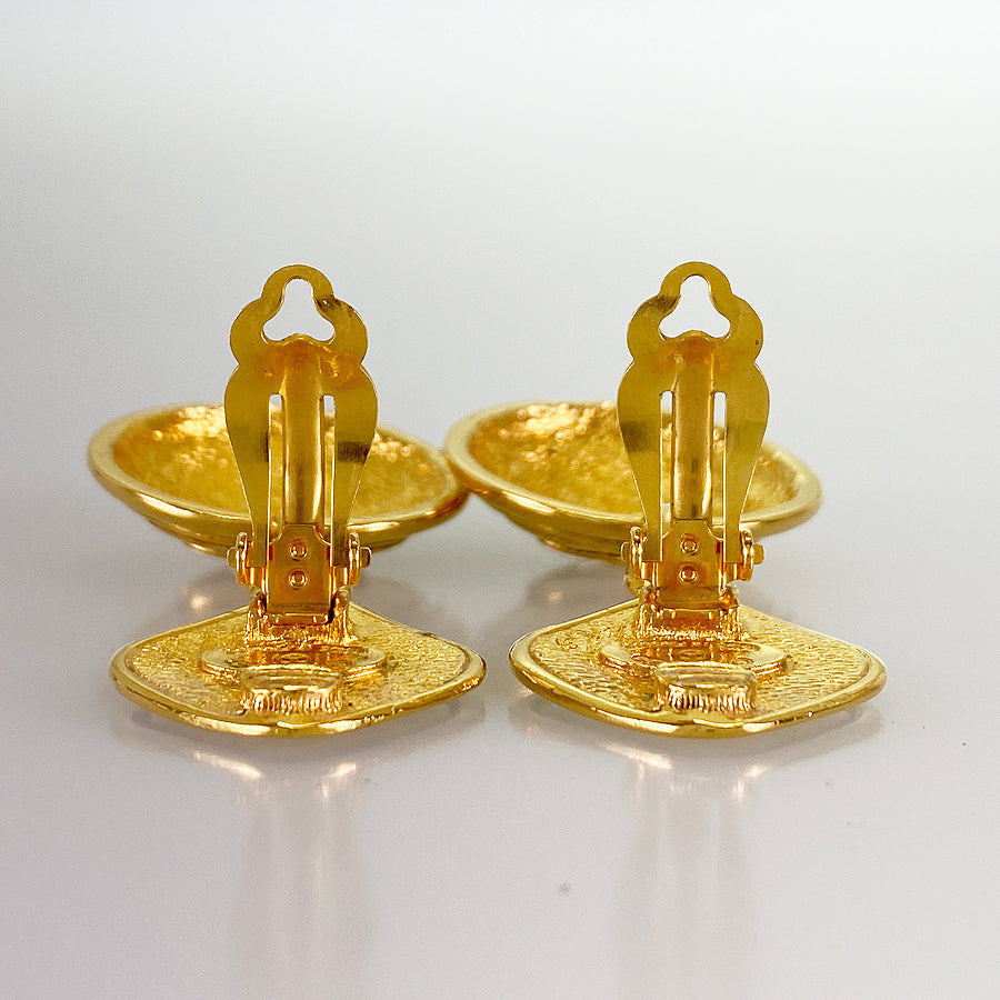 CHANEL Earring