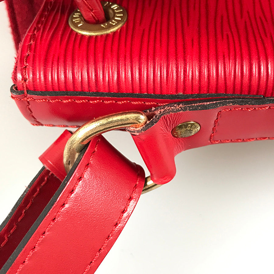 LOUIS VUITTON Epi Petit Noe M44107 Shoulder bag