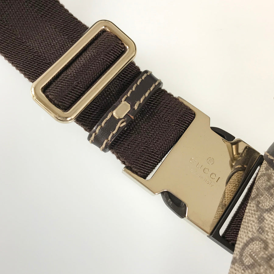 GUCCI GG Supreme 233269 Sling bag
