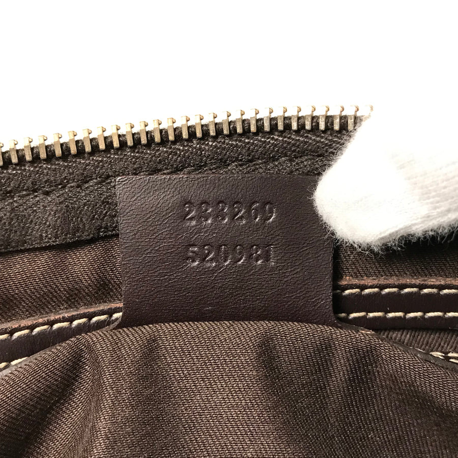 GUCCI GG Supreme 233269 Sling bag