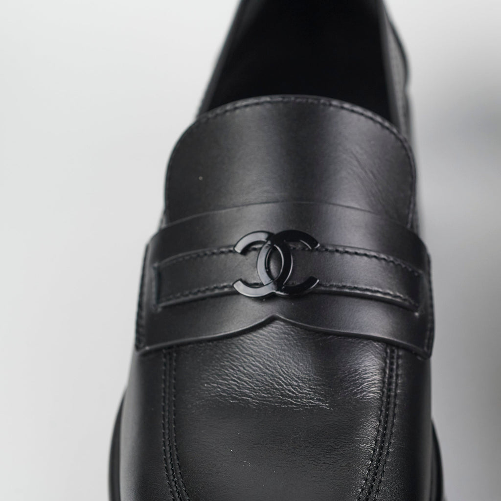 Chanel Interlocking Loafer Shoes Size 41