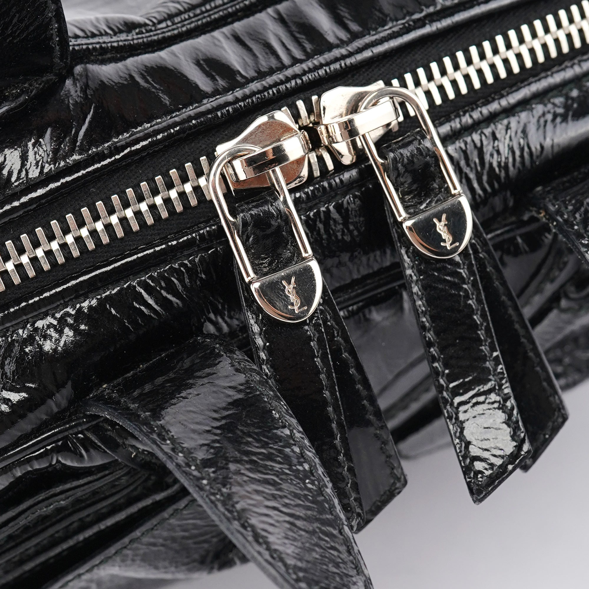 Black Patent Leather Y-Bow Tote Bag