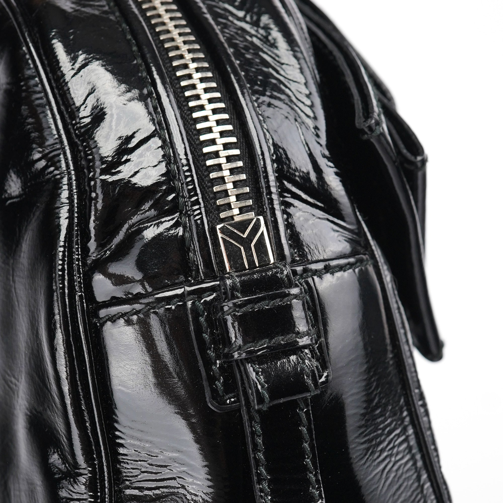 Black Patent Leather Y-Bow Tote Bag